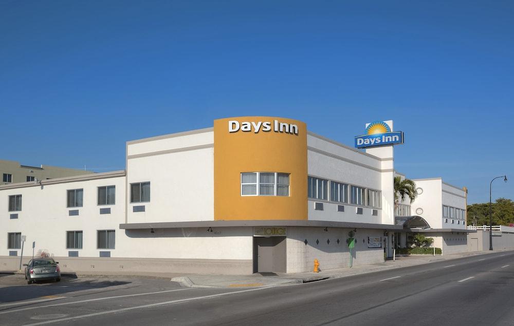 Days Inn By Wyndham Miami Airport North Miami Springs Eksteriør bilde