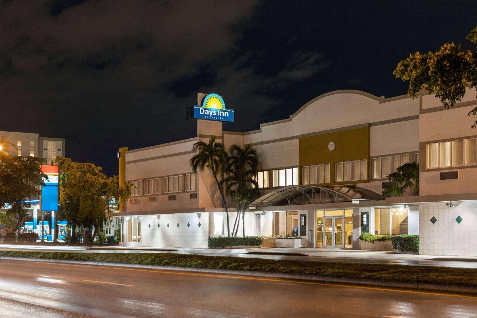Days Inn By Wyndham Miami Airport North Miami Springs Eksteriør bilde