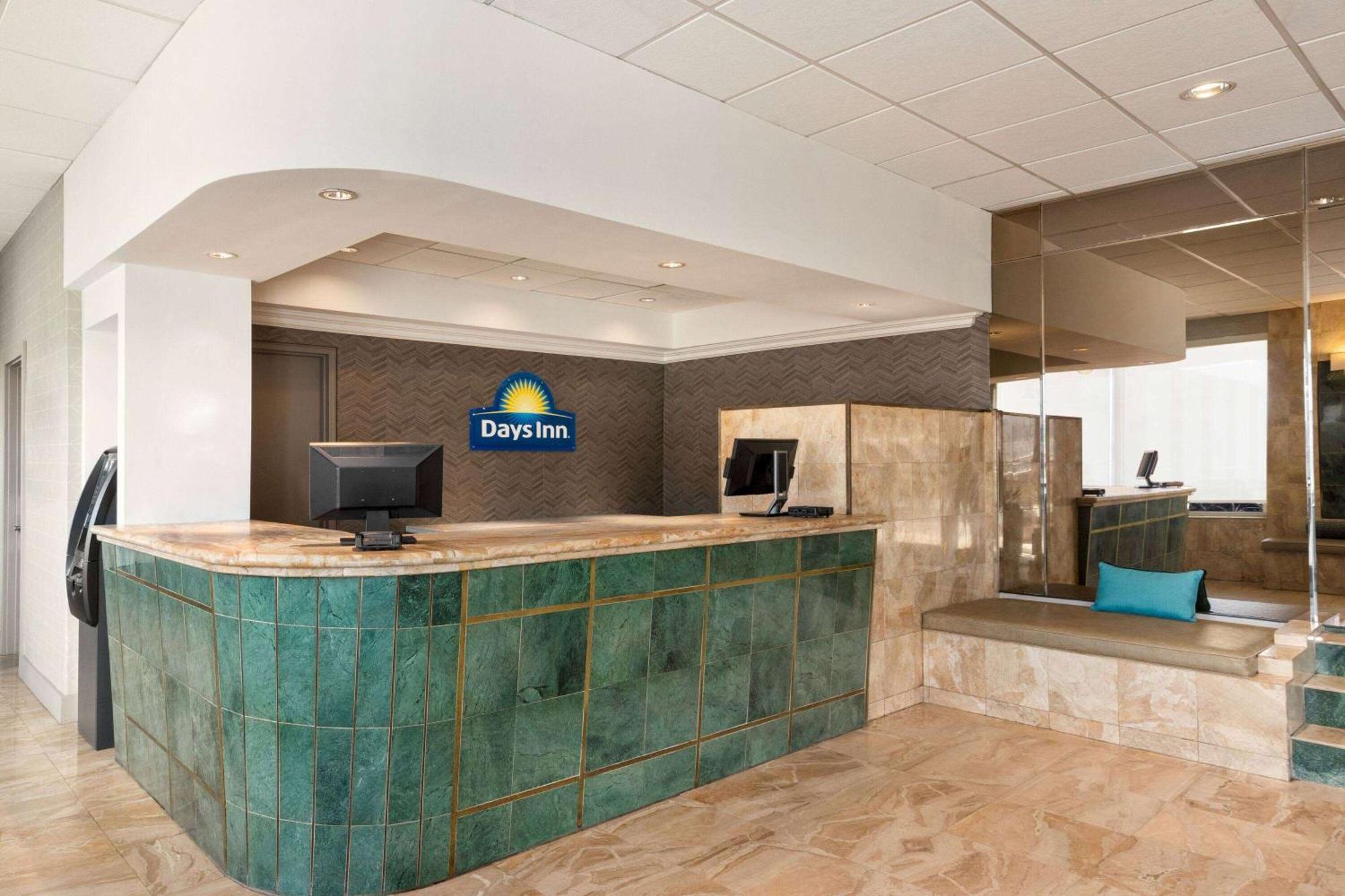 Days Inn By Wyndham Miami Airport North Miami Springs Eksteriør bilde